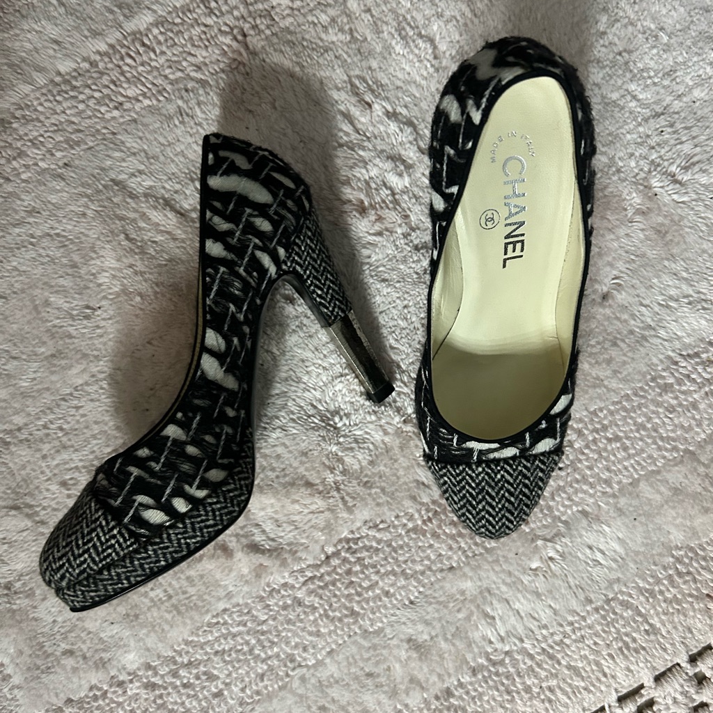 Chanel Patterned Heels/Pumps